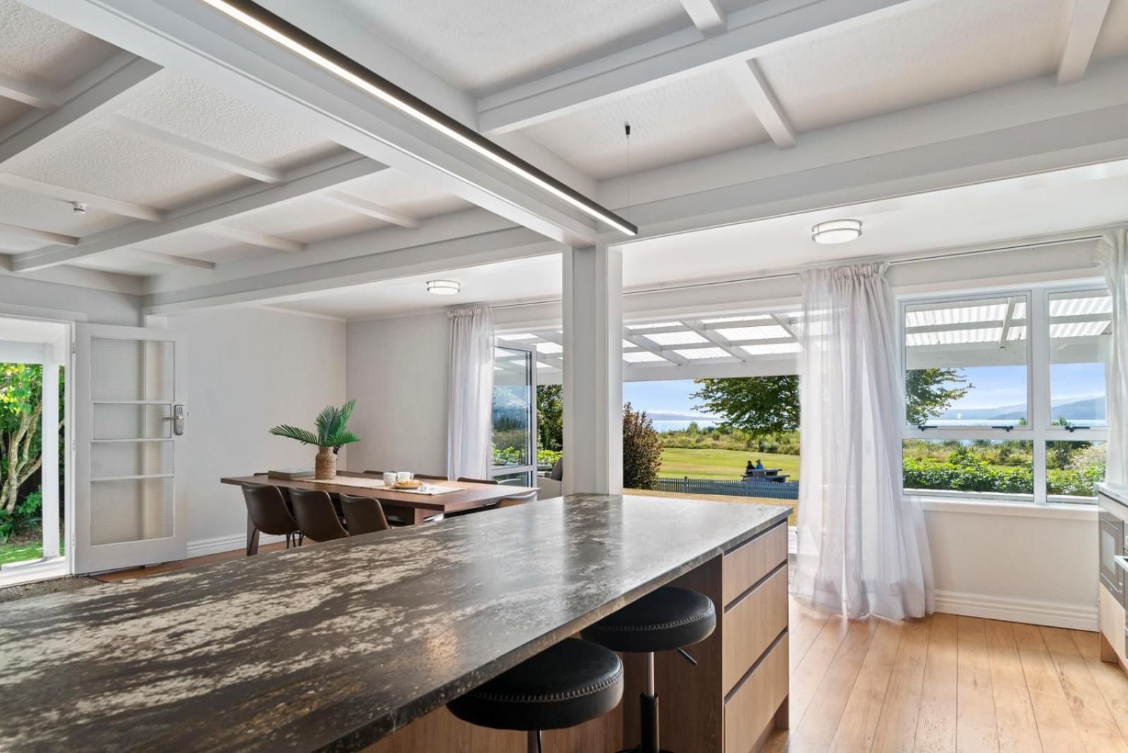 Ngongotaha Lakeside Home Rotorua Extérieur photo