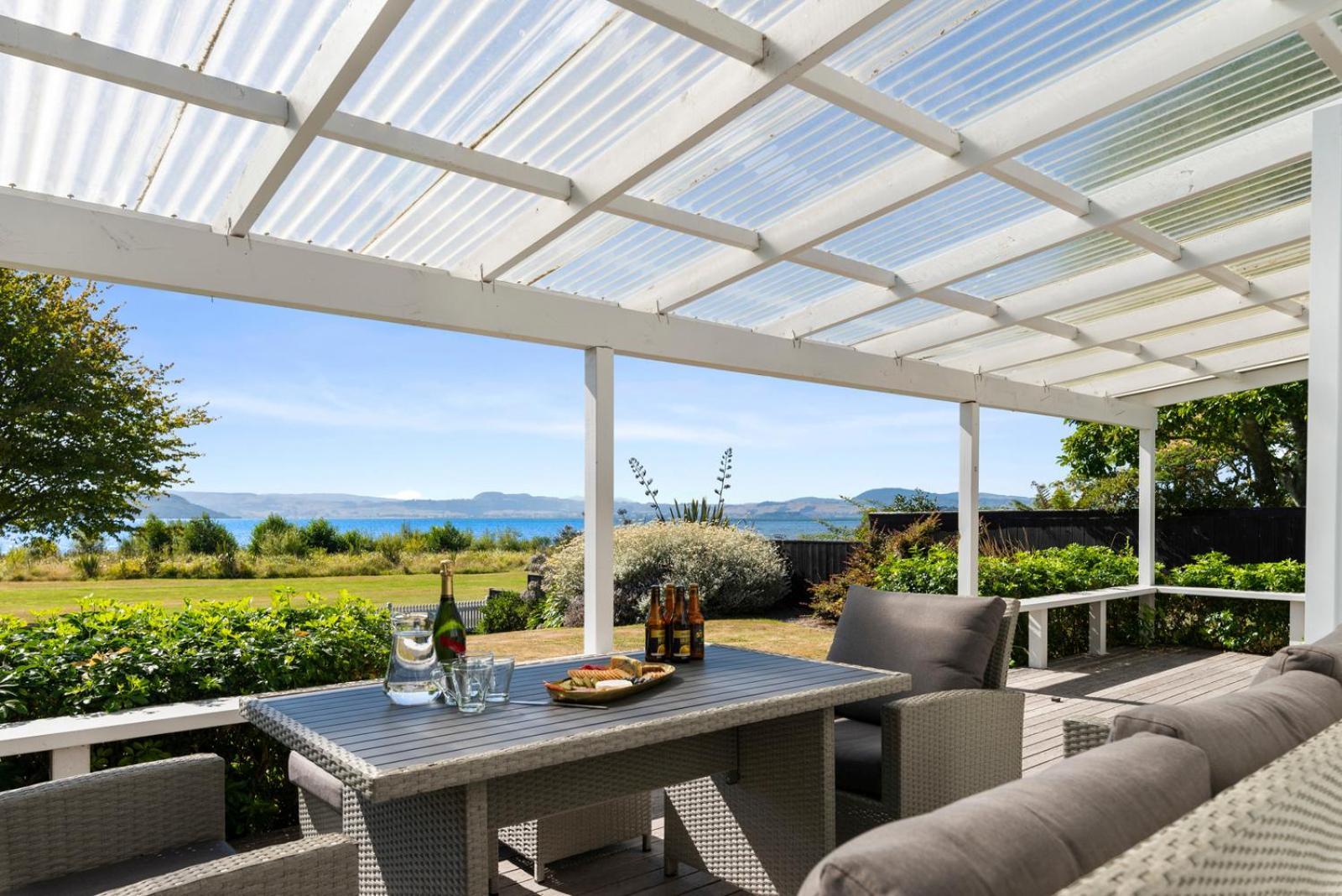 Ngongotaha Lakeside Home Rotorua Extérieur photo